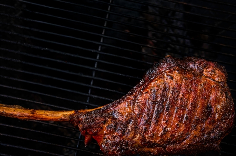 Grilled tomahawk steak